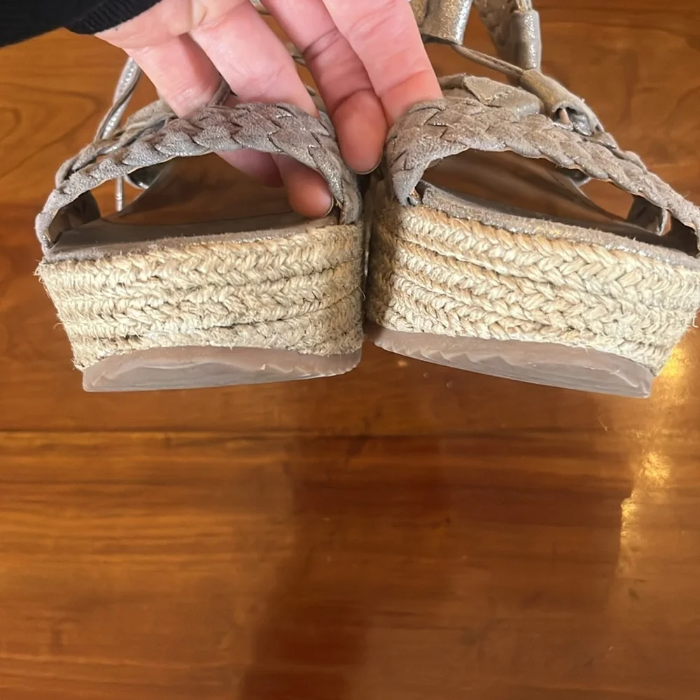 Trask wedges strappy